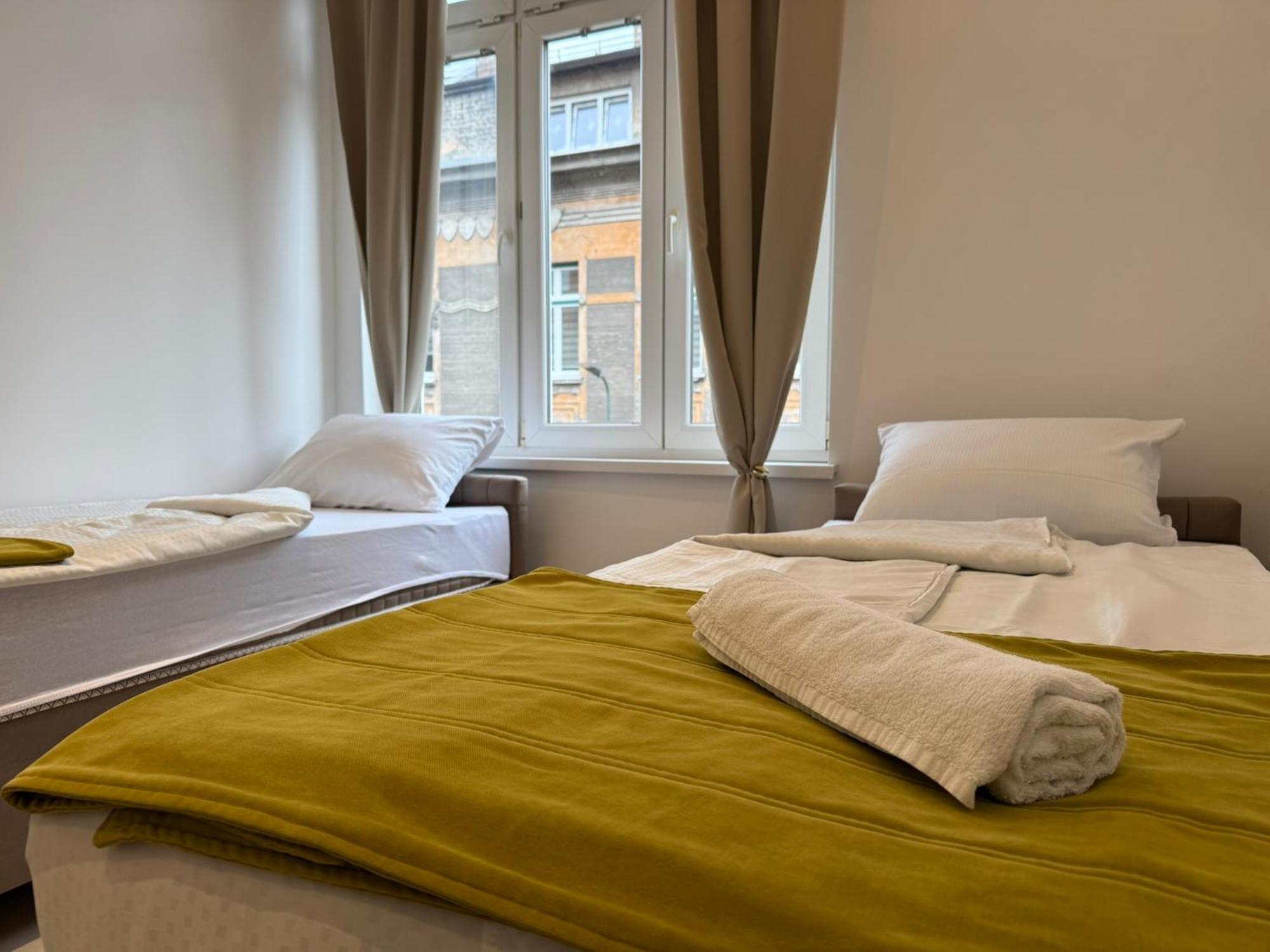East Meets West Apartman Szarajevó